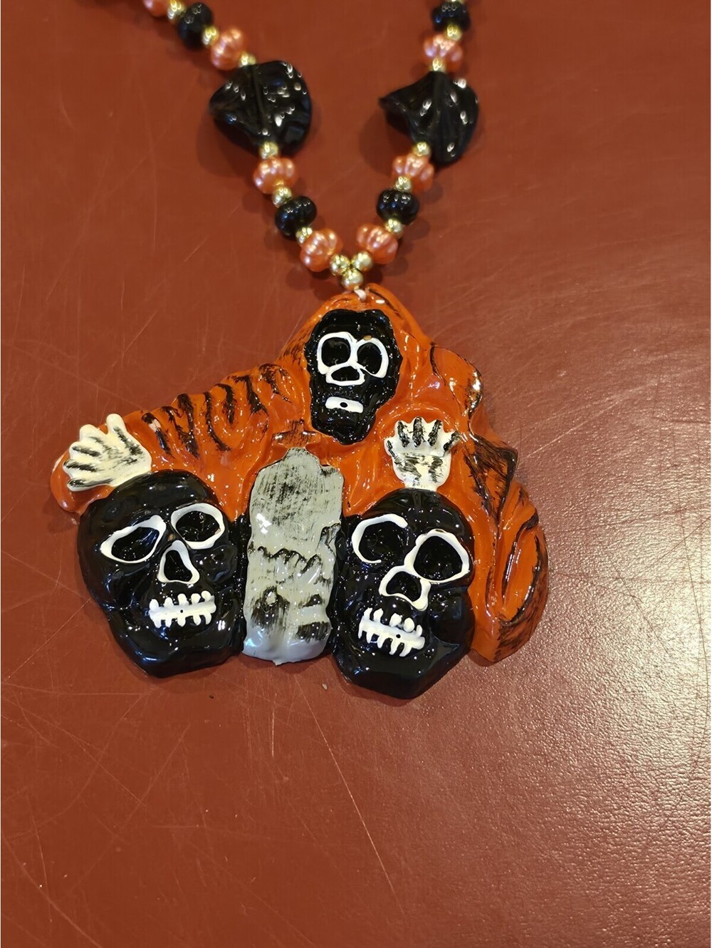 "GRIM REAPER" TOMBSTONE GHOULS GHOST HALLOWEEN MARDI GRAS NECKLACE BEAD (B207)